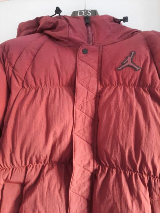 Haina Jordan  Nike S