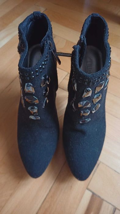 ... Botine (Ghetute) de la LIU JO, marimea 38 ...