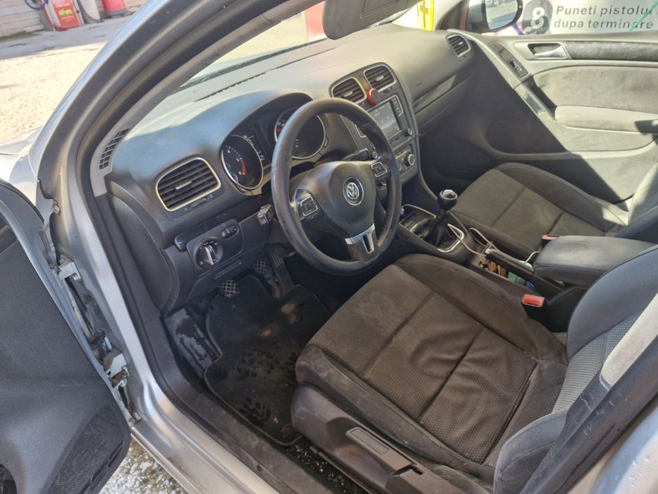 VOLKSWAGEN Golf 2010 — imagine 3