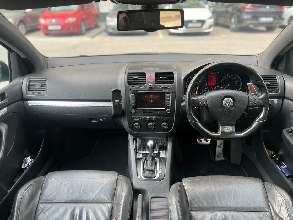 Vw Golf 5 R32 VOLAN PE DREAPTA