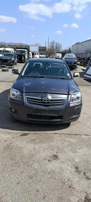 Тойота Авенсис 2.2D На части !!!