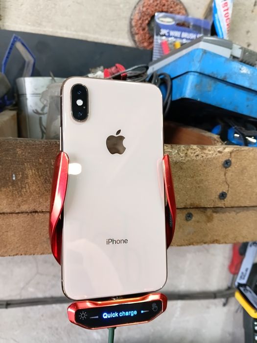 Продам iPhone XS 256gb gold