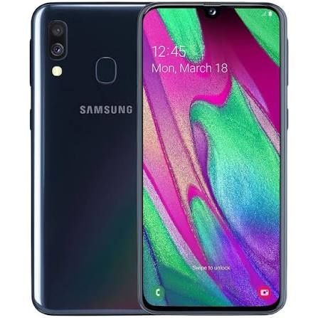 Продам Samsung a40