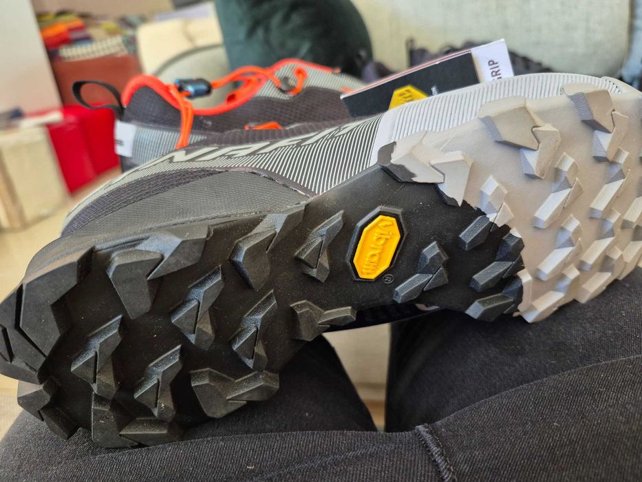 Трейл маратонки Dynafit – (унисекс)  с Gore-Tex защита 42 (27 см)