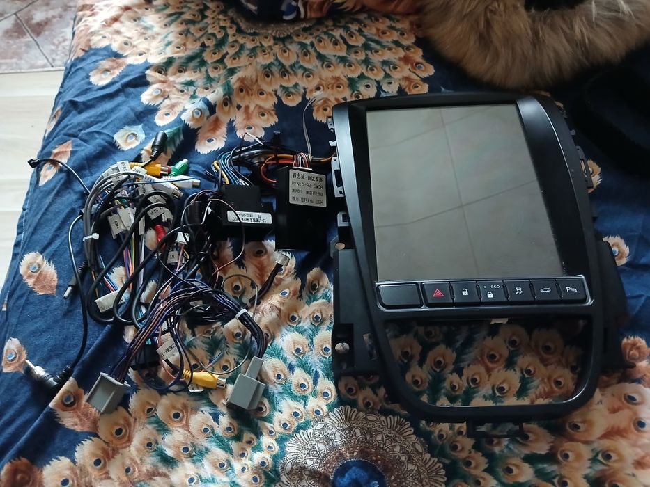 Navigație opel astra j 2011 vând sau schimb cu telefon