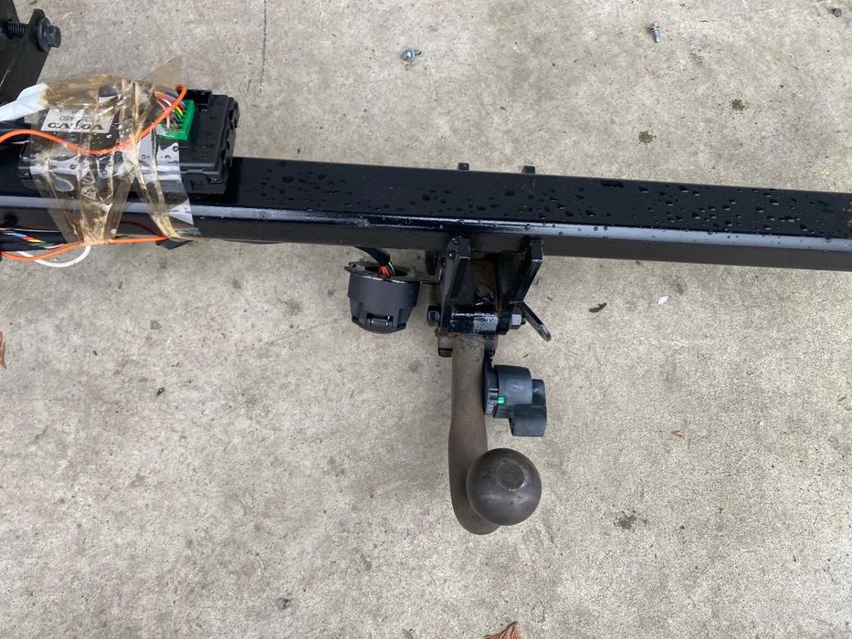 Carlig demontabil cu instalatie si modul VOLVO S60 V60 31359557 31218693 31373185 31399575