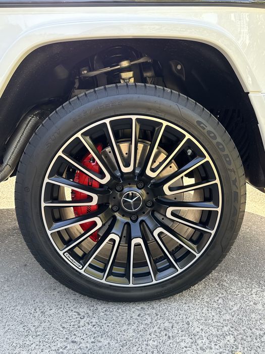 Mercedes Benz G63 AMG