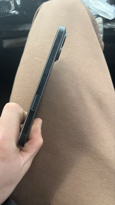 Айфон 16 128г 100%э