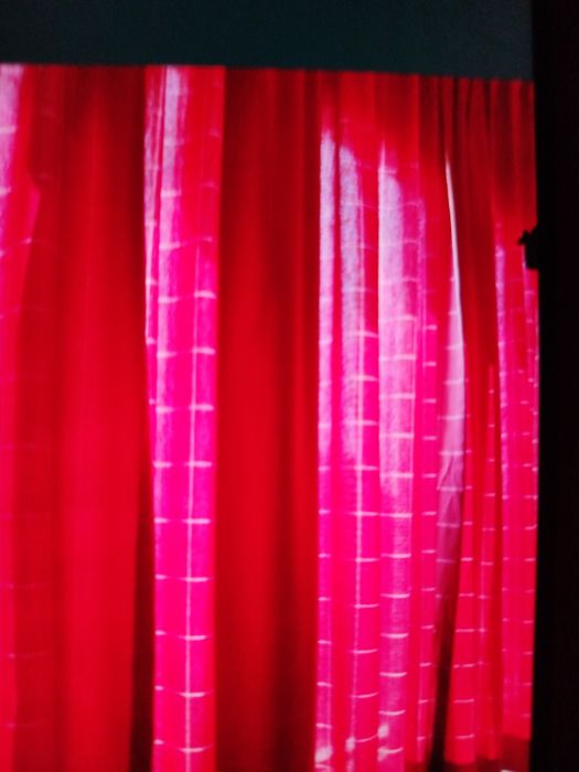 Draperie din bumbac rosie