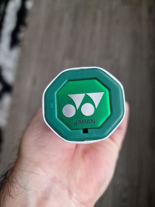 Vand racheta Yonex Vcore 98