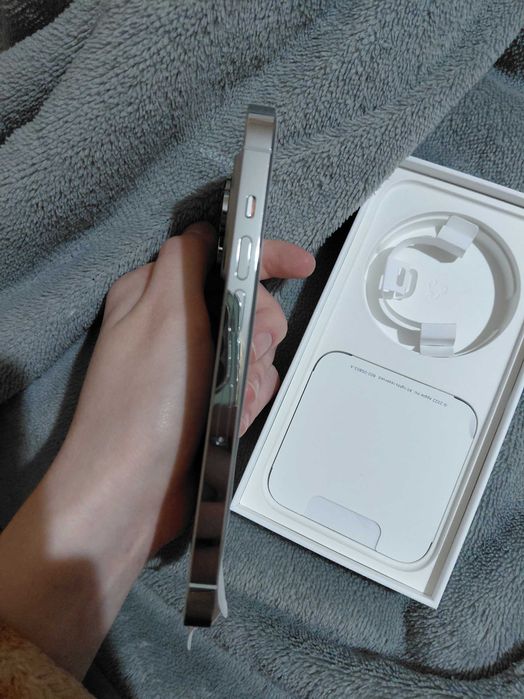 Iphone 14 pro б/у состояние А