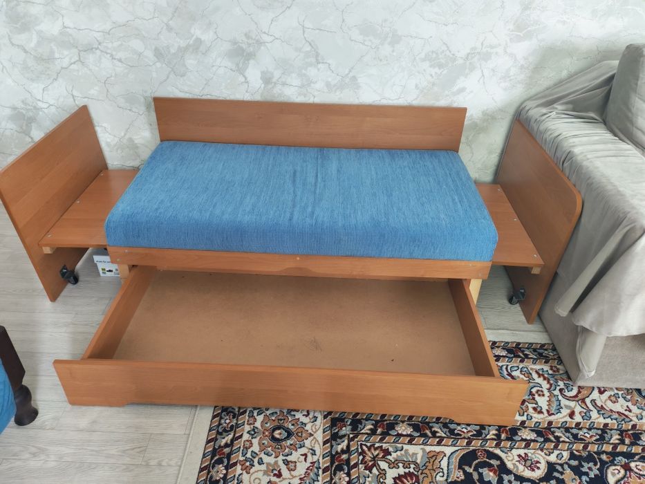 Продам детскую кровать