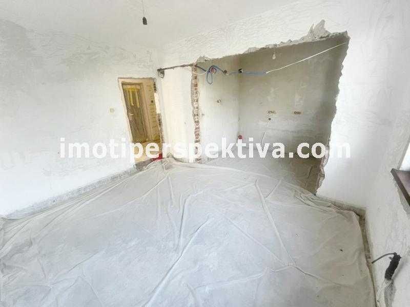 Продава се Многостаен апартамент в Пловдив, Коматево - 105 кв.м за 1639 €/кв.м - Снимка #5