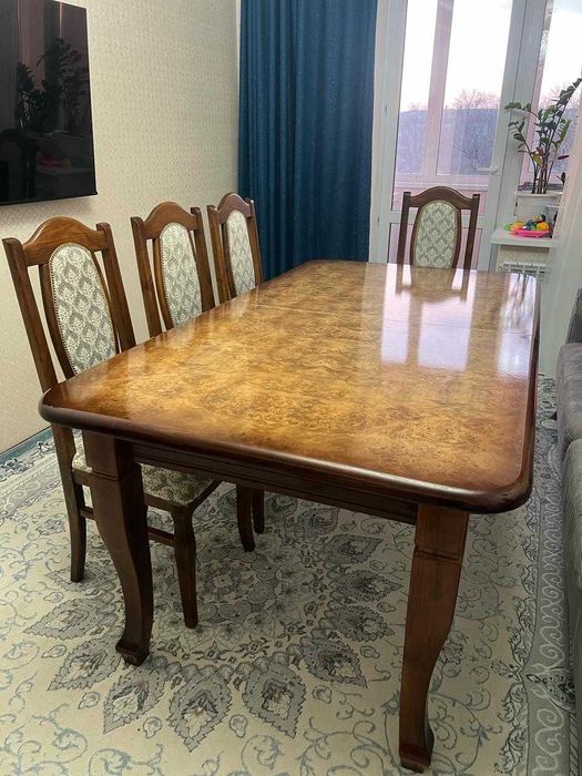 Продам стол, 8 стульев