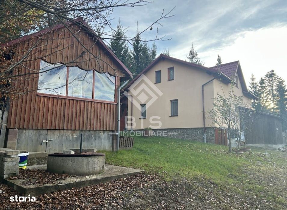 Cabană/ Casă de vacanță, Poiana Ștampei