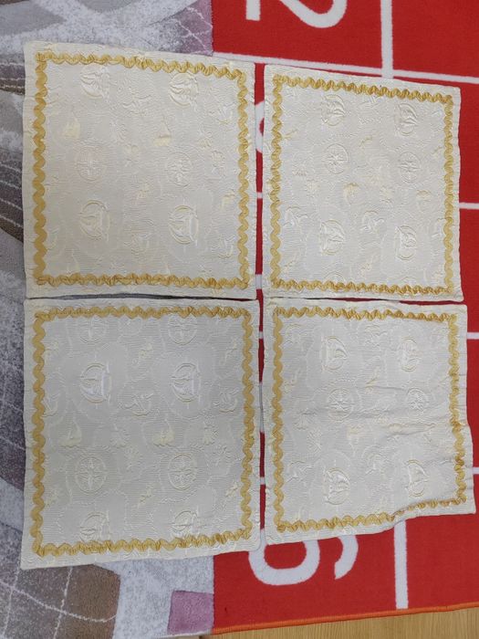 Set 4 fețe de pernuțe