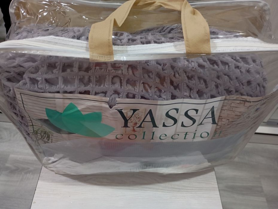 Срочно чехол для дивана 400000