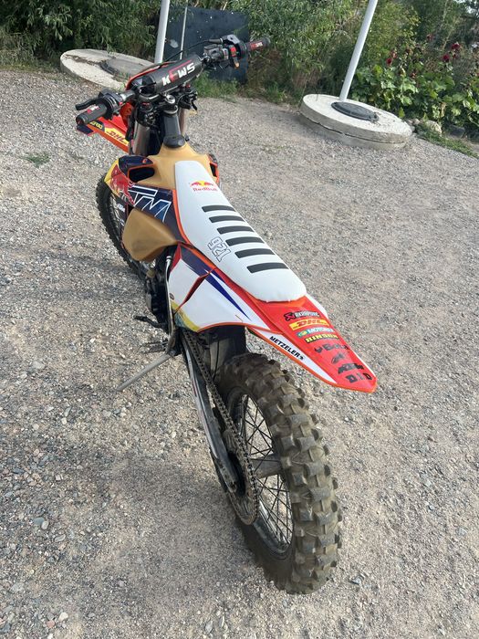 Kews k20.                 .