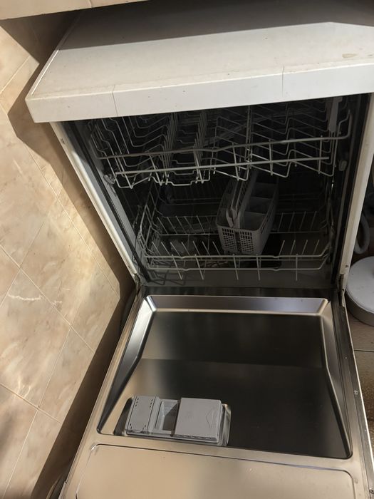 Съдомиялна.