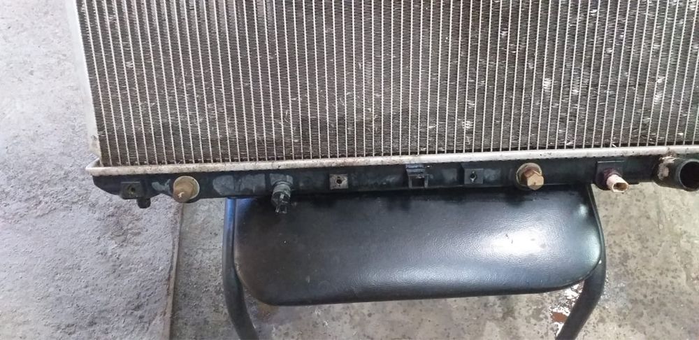 Продам Радиатор на camry европеец  10-15