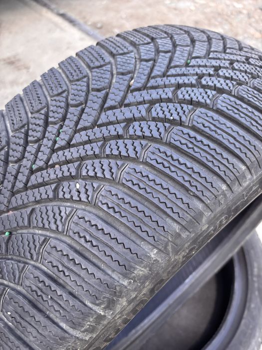 245/45/20 Bridgestone 2 бр 2024