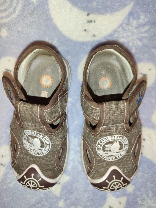 Сандали детские 23 размер