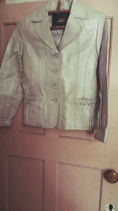 Куртка осенняя женская