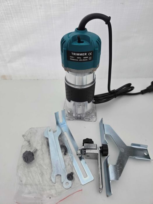 Masina de frezat pentru lemn, 800W, 30000RPM, inaltime baza ajustabila