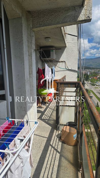 Продава се Двустаен апартамент в Перник, Изток - 70 кв.м за 1100 €/кв.м - Снимка #12