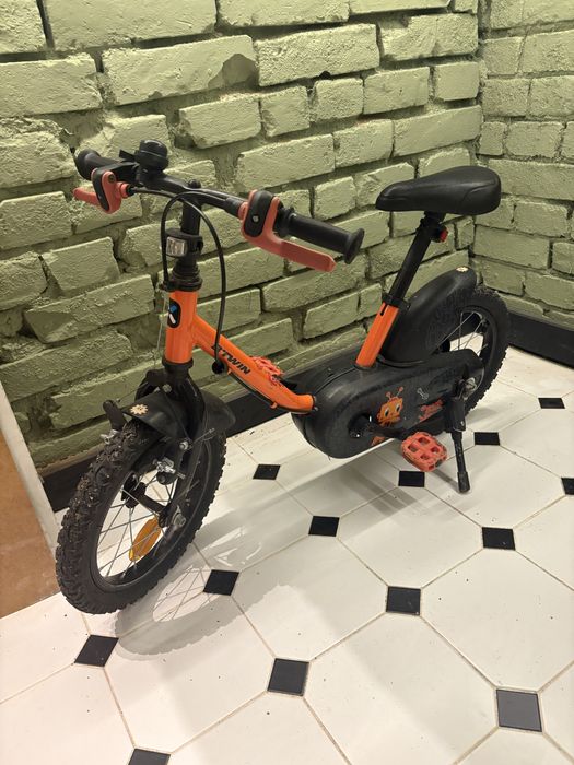Bicicleta copii B Twin 4-6 ani in stare foarte buna