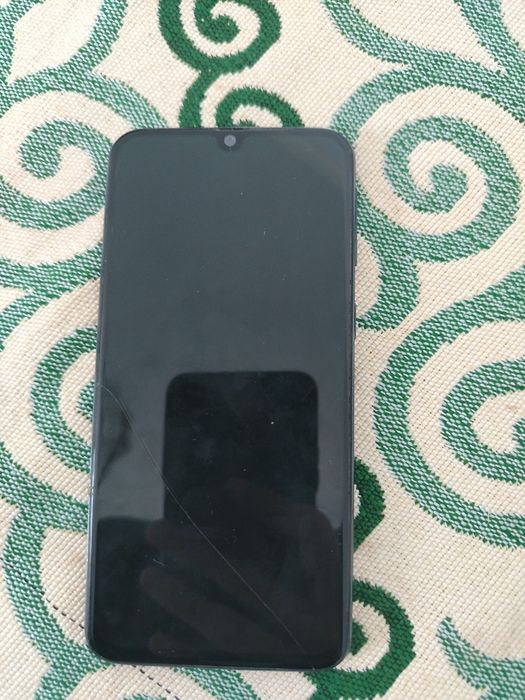 Телефон на запчасти