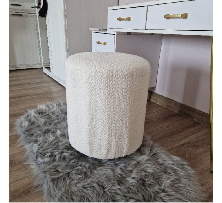 Тумба настенное и зеркала настенное