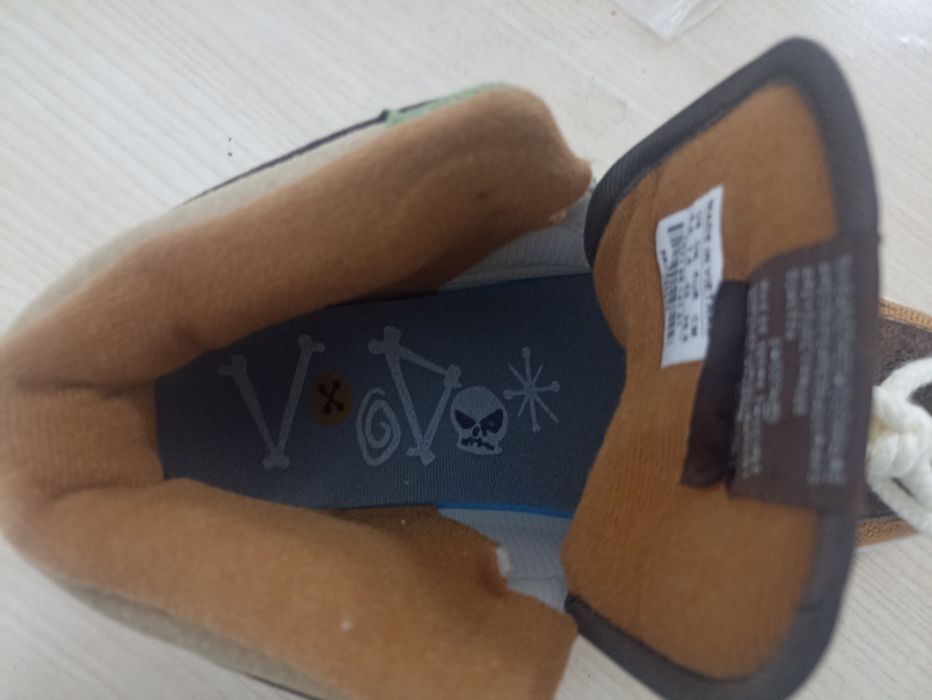 Крассовки размер 42