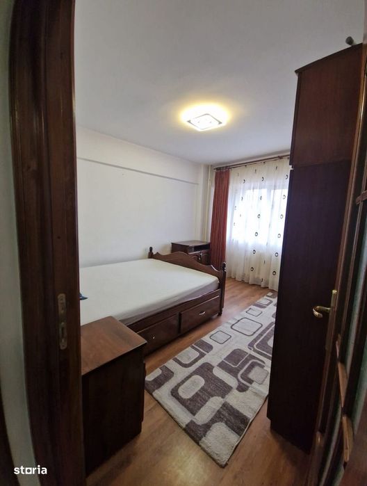 Apartament 4 camere etaj 1 Mall