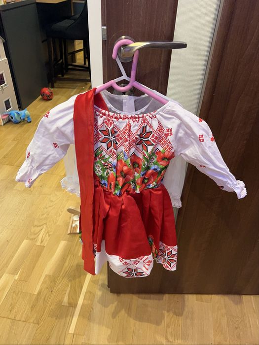 Doua rochii la pretul de 80 ron