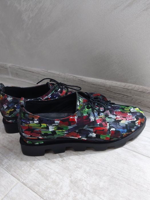 Дамски обувки естествена кожа