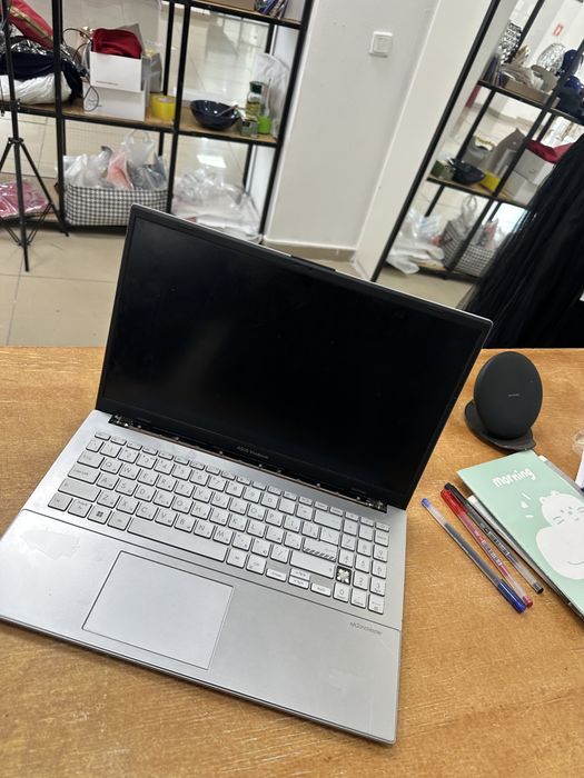 Продам ноутбук asus vivobook