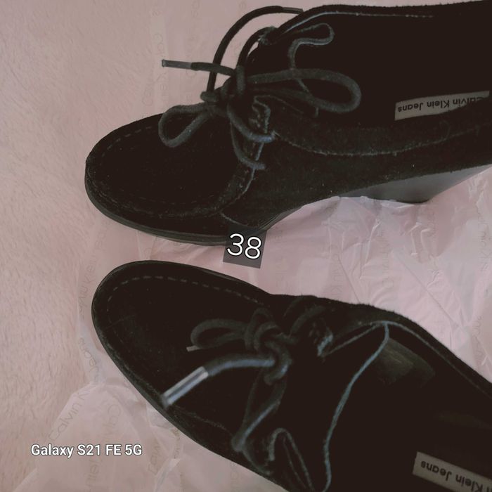 Ghete Calvin Klein 38