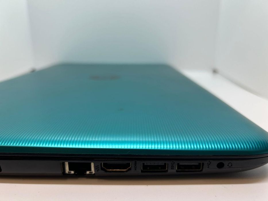 Laptop HP 15-BA004NQ, AMD A8, 8GB RAM, 256GB SSD, 15.6" -P-