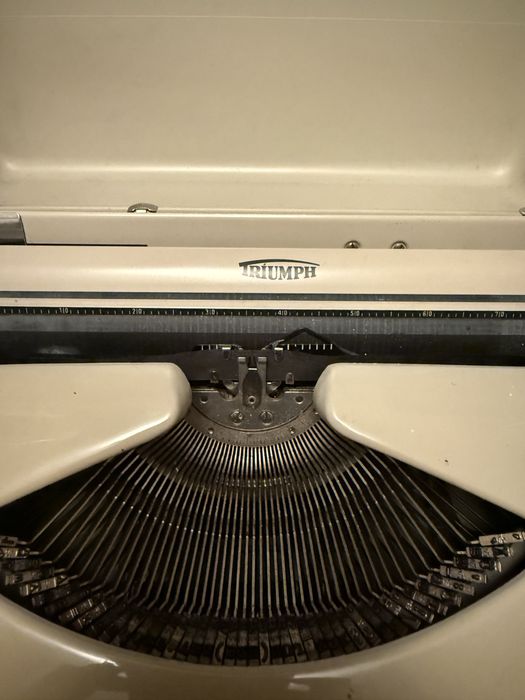 Masina de scris Triumph