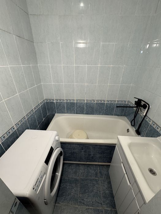 Үй жалға беріледі, Индер