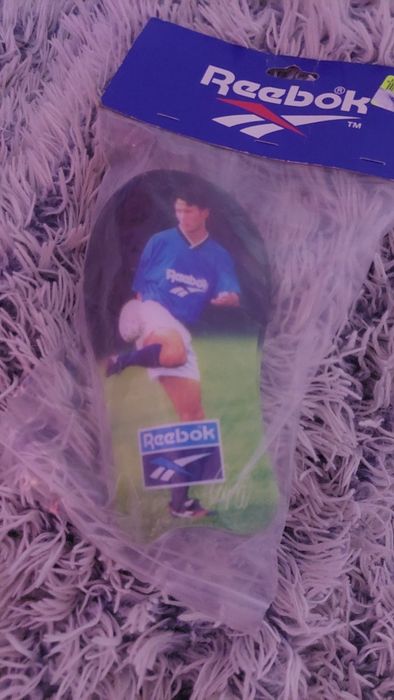Aparatori de fotbal marca Reebok 17 cm