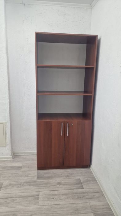Продам шкафы срочно, торг при осмотре