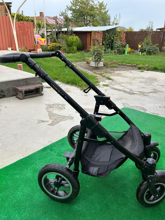 Vând carut Vessanti Crooner 3 în 1