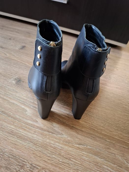 Ghete damă Dasha din piele naturală – mărimea 38