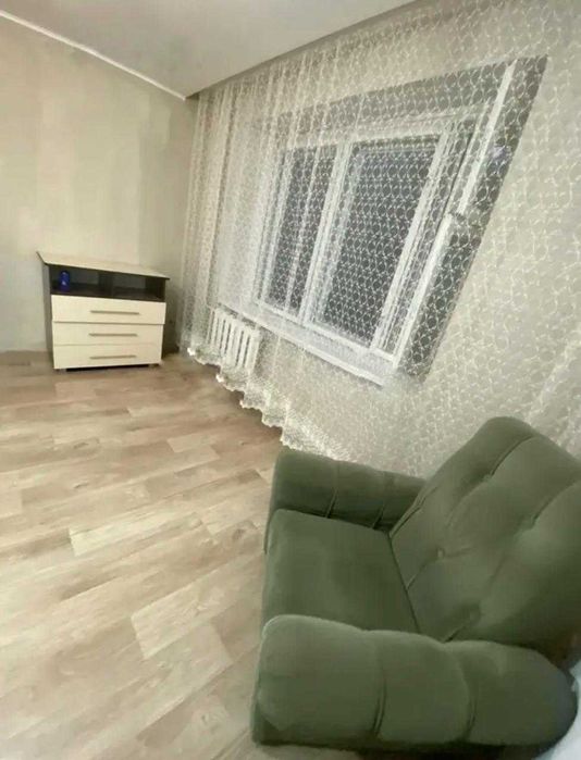 1 ком. срочно  торг