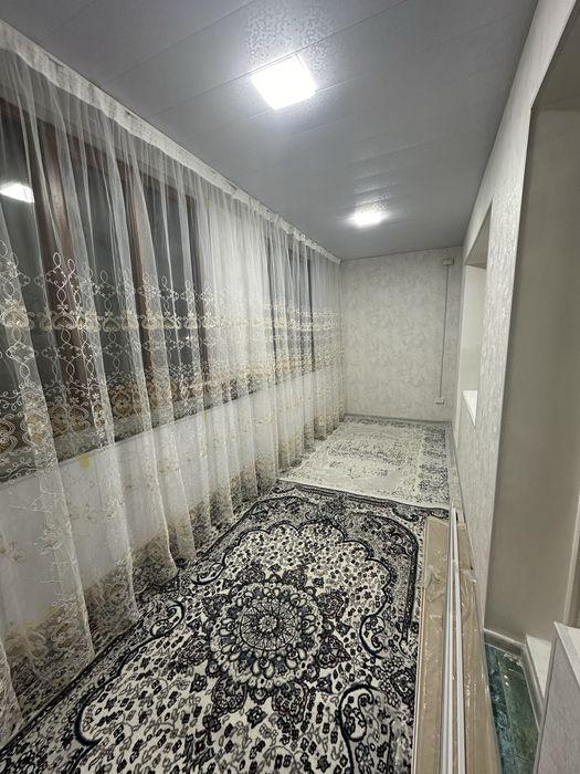 3 xona 4 xona qilingan Tinchlik metro yonida arendaga beriladi