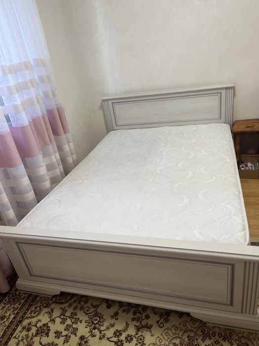 Кровать полуторка
