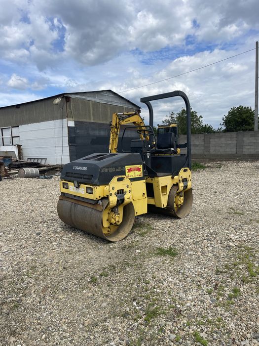 Cilindru compactor 3 tone bomag de vanzare/de inchiriat