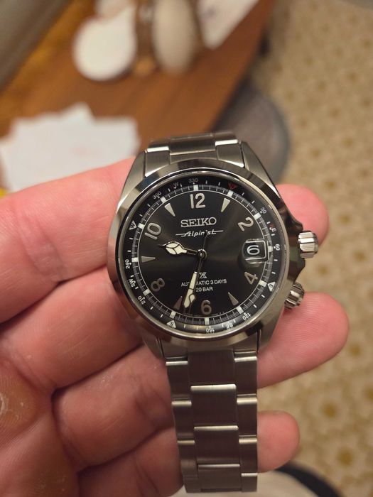 Мъжки часовник SEIKO Prospex Alpinist in ‘Summit Black’ SPB505J1